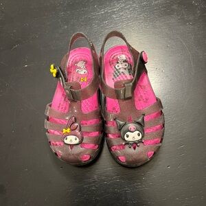 Crocs Kids Pink and Brown Character Sandals